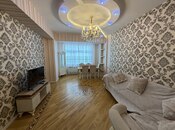 Сдаётся 3-комн. новостройка 80 м², м. Иншаатчылар, photo 1 from 8