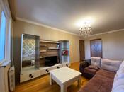 Сдаётся 2-комн. вторичка 44 м², м. Нефтчиляр, photo 1 from 8