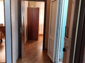 Satılır 4 otaqlı köhnə tikili 120 m², Xalqlar Dostluğu m., photo 3 from 8