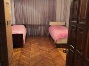 Satılır 3 otaqlı köhnə tikili 75 m², İnşaatçılar m., photo 1 from 8