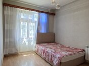 Satılır 2 otaqlı köhnə tikili 70 m², Azadlıq Prospekti m., photo 8 from 8