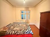 Satılır 2 otaqlı köhnə tikili 70 m², Azadlıq Prospekti m., photo 1 from 8