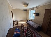 Продаётся 2-комн. вторичка 40 м², м. Нефтчиляр, photo 2 from 8