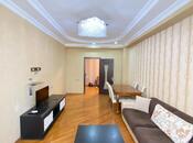 Сдаётся 3-комн. новостройка 130 м², м. Иншаатчылар, photo 1 from 8