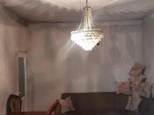 Satılır 1 otaqlı köhnə tikili 50 m², İnşaatçılar m., photo 1 from 6