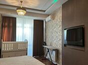 Сдаётся 3-комн. новостройка 110 м², м. Низами, photo 5 from 8