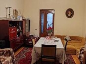 Satılır 2 otaqlı köhnə tikili 55 m², 28 May m., photo 2 from 7