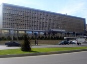 Продаётся 3-комн. вторичка 75 м², м. Низами, photo 1 from 8