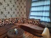 Сдаётся 3-комн. новостройка 88 м², м. Низами, photo 1 from 8