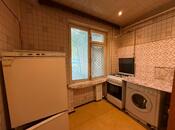 Продаётся 1-комн. вторичка 40 м², м. Нефтчиляр, photo 6 from 8