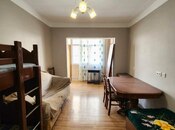 Satılır 2 otaqlı köhnə tikili 68 m², Əhmədli m., photo 2 from 8