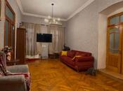 Satılır 4 otaqlı köhnə tikili 130 m², Sahil m., photo 2 from 8