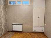 Продаётся 2-комн. вторичка 47 м², м. Ази Асланов, photo 4 from 4