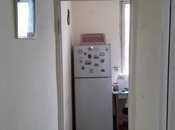 Продаётся 2-комн. вторичка 50 м², м. Иншаатчылар, photo 3 from 8