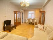 İcarəyə verilir 2 otaqlı yeni tikili 90 m², İnşaatçılar m., photo 1 from 8
