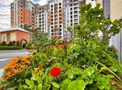 Продаётся 2-комн. новостройка 70 м², м. Кара Караев, photo 1 from 8