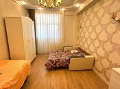 Сдаётся 3-комн. новостройка 100 м², м. Нефтчиляр, photo 4 from 8