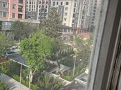 Satılır 3 otaqlı köhnə tikili 63 m², Qara Qarayev m., photo 1 from 8