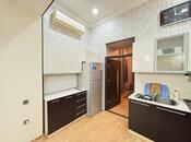 Сдаётся 2-комн. вторичка 70 м², м. Ичеришехер, photo 1 from 8