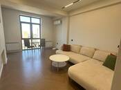 Сдаётся 2-комн. новостройка 80 м², м. Кара Караев, photo 1 from 8