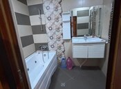 Сдаётся 3-комн. новостройка 130 м², м. Нариман Нариманов, photo 8 from 8