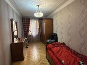 Продаётся 3-комн. вторичка 65 м², м. Иншаатчылар, photo 4 from 8