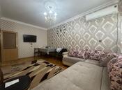 Продаётся 3-комн. вторичка 80 м², м. Ази Асланов, photo 1 from 8