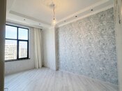 Продаётся 2-комн. новостройка 81 м², м. Кара Караев, photo 4 from 8