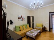 Satılır 3 otaqlı köhnə tikili 90 m², Elmlər Akademiyası m., photo 2 from 8