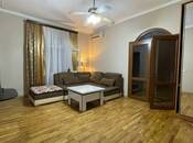 Satılır 6 otaqlı həyət evi/bağ evi 165 m², Əhmədli m., photo 2 from 8