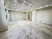 Satılır 5 otaqlı yeni tikili 200 m², Ağ şəhər q., photo 1 from 8