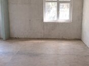 Satılır 3 otaqlı köhnə tikili 74 m², İnşaatçılar m., photo 8 from 8