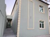 Satılır 6 otaqlı həyət evi/bağ evi 230 m², 20-ci sahə q., photo 1 from 8