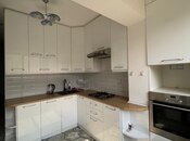 Satılır 2 otaqlı köhnə tikili 60 m², Elmlər Akademiyası m., photo 3 from 8