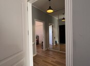 Satılır 2 otaqlı köhnə tikili 65 m², İnşaatçılar m., photo 3 from 8