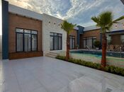Satılır 4 otaqlı həyət evi/bağ evi 180 m², Şüvəlan q., photo 1 from 8