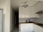 Satılır 2 otaqlı köhnə tikili 65 m², İnşaatçılar m., photo 7 from 8