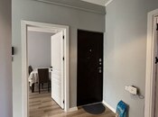 Satılır 2 otaqlı köhnə tikili 65 m², İnşaatçılar m., photo 3 from 8