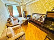 Satılır 3 otaqlı köhnə tikili 75 m², Qara Qarayev m., photo 3 from 8