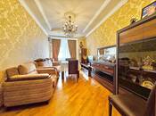 Satılır 3 otaqlı köhnə tikili 75 m², Qara Qarayev m., photo 2 from 8