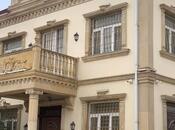 Satılır 10 otaqlı həyət evi/bağ evi 800 m², Şüvəlan q., photo 1 from 8
