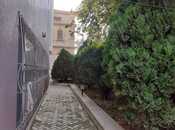 Satılır 8 otaqlı həyət evi/bağ evi 960 m², Badamdar q., photo 6 from 8