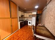 Satılır 2 otaqlı köhnə tikili 70 m², İnşaatçılar m., photo 8 from 8