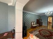 Продаётся 3-комн. вторичка 71 м², м. Элмляр Академиясы, photo 4 from 8