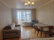 Satılır 1 otaqlı köhnə tikili 40 m², İnşaatçılar m., photo 1 from 8