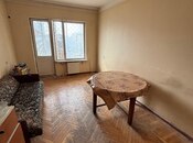 Satılır 4 otaqlı köhnə tikili 110 m², Azadlıq Prospekti m., photo 4 from 8