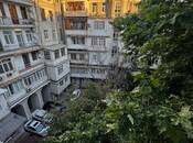 Продаётся 3-комн. вторичка 105 м², м. Ичеришехер, photo 7 from 8