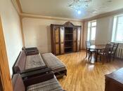 Satılır 3 otaqlı köhnə tikili 75 m², Yasamal r., photo 1 from 8