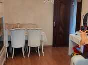 Satılır 2 otaqlı köhnə tikili 60 m², Massiv A q., photo 6 from 8