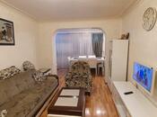 Satılır 2 otaqlı köhnə tikili 60 m², Elmlər Akademiyası m., photo 1 from 8